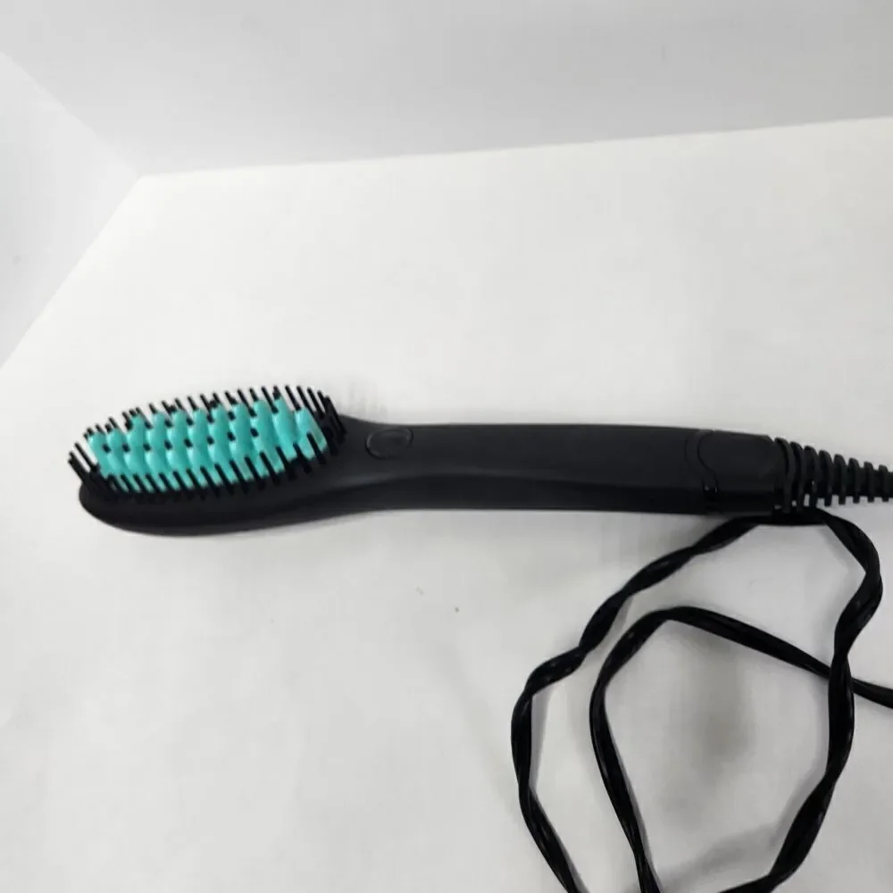 DAFNI Go Hair Straightening Ceramic Brush